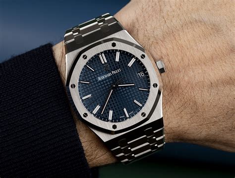 audemars piguet royal oak 33mm on wrist|audemars piguet royal oak herren.